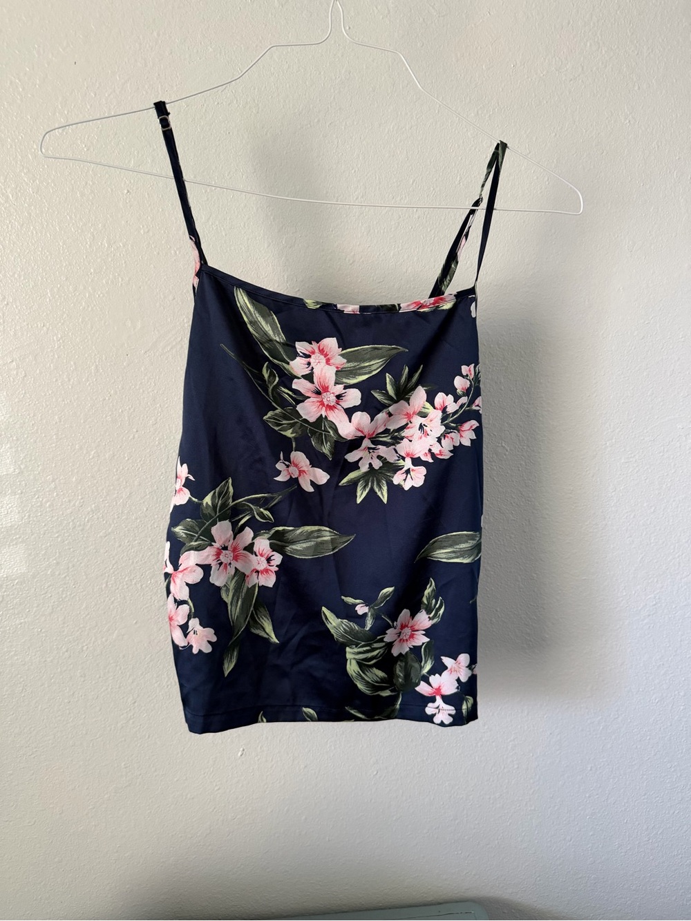 Victoria Secret Floral Navy Spaghetti Strap Cami Top Small